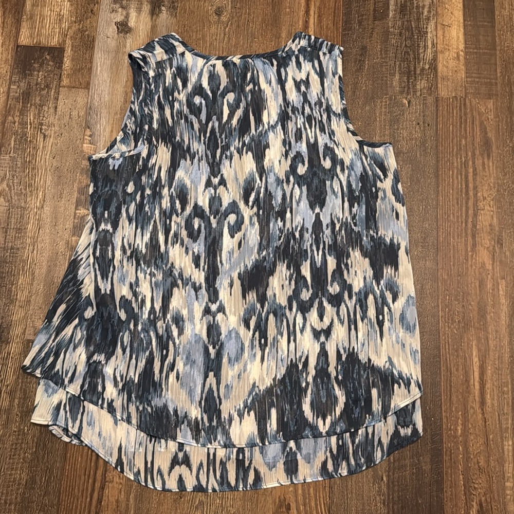 V Neck Flowy Tunic by Cristina B Women’s Size Small - Picture 5 of 5